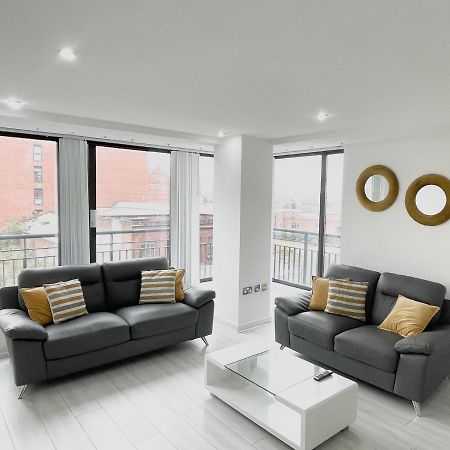 Lovely 2-Bedroom Condo With A Free Parking Birmingham Exterior foto